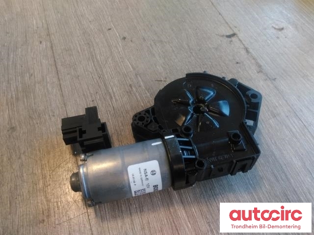 Takluke motor til Mercedes CLA 2013-2019 (C117) (C117) (BOSCH|A1769063700|A1769068700|0390200101)
