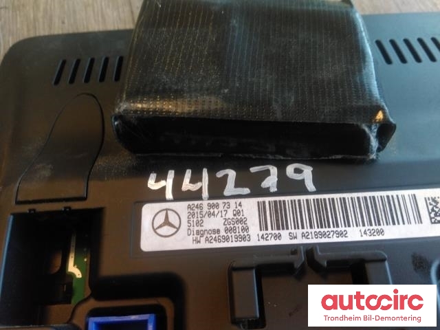 Instrument kjørecomputer til Mercedes CLA 2013-2019 (C117) (C117) (TIL BIL UTEN NAVIGASJON|A2469007314|A2C87723903|A2469007018)