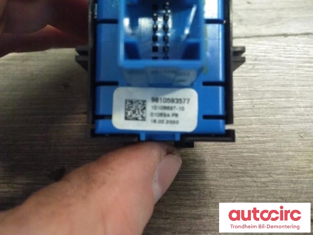 Bryter elektrisk håndbrekk/parkbrems til Peugeot e-208 2019-->>  (...|9810593577|98105935VV|)