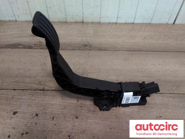 Pedal gass til Peugeot e-208 2019-->>  (...|9827704480|)
