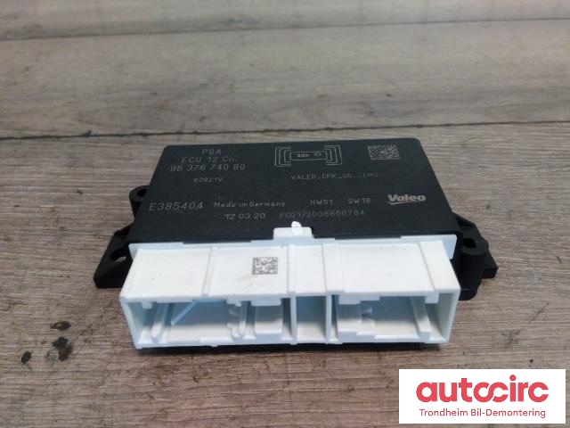 Styreenhet parkering til Peugeot e-208, 2019-->>  (VALEO|9837674080)