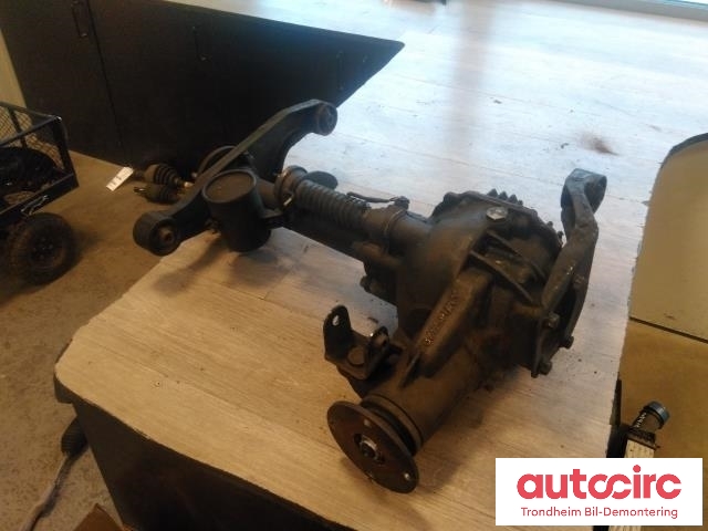 Kardang klokke foran til Mitsubishi Pajero 2007-2016 (Type IV, Fase 1)  (..|MR453792|T127K13|MR548646)