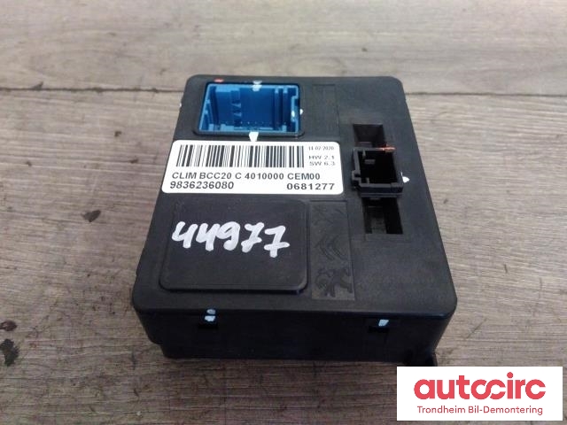 Styreenhet klima/aircondition til Peugeot e-208, 2019-->>  (BITRON|9836236080)