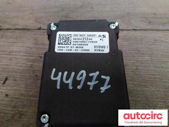 Parkeringskamera foran til Peugeot e-208 2019-->>  (TRW|9835221380|95947P01|)