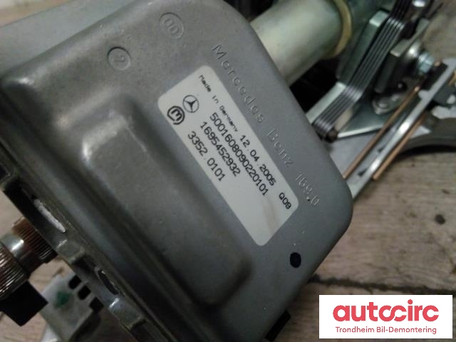 Rattaksel til Mercedes A-Klasse 2005-2012 (W169) (W169) (DAIMLER CHRYSLER AG|A1694603016|A1694603416|A1694603816)
