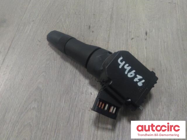 Bryter visker til Isuzu D-Max 2012-2017 (Type II, Fase 1)  (..|17G516|)