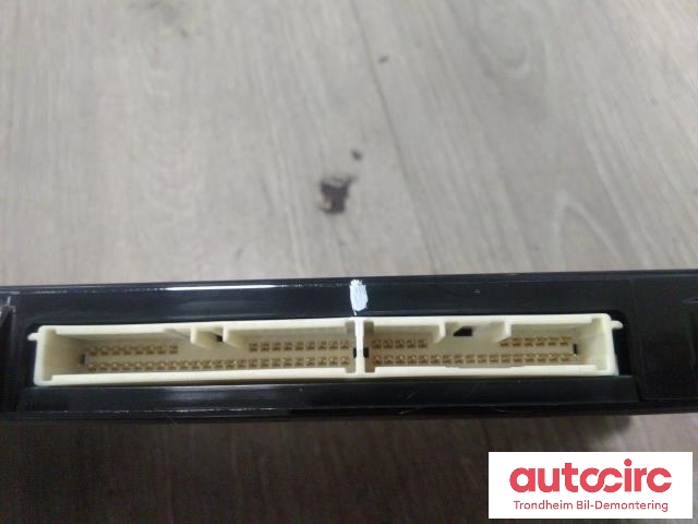 Styreenhet comfort (BCM) til Tesla Model X 2016-->>  (REAR BODY CONTROL MODULE|1043900-00-E|)