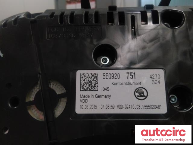 Instrumentpanel til Škoda Octavia 2013-2016 (Type III, Fase 1) (VDO|5E0920751|A2C87374400|)
