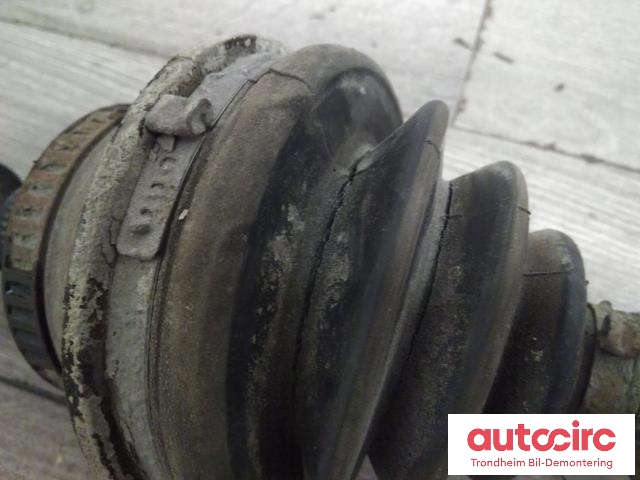 Drivaksel venstre foran, bensin/automat til Audi A6 2001-2004 (Type II, Fase 2) (C5) (C5) (...|4B0407271F|4B0407451GX|)