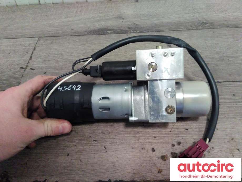 Hydraulikk pumpe til Mercedes E-Klasse 2002-2006 (Fase 1) (W211) (W211) (HOERBIGER|A2118000048|HB70248-002|)