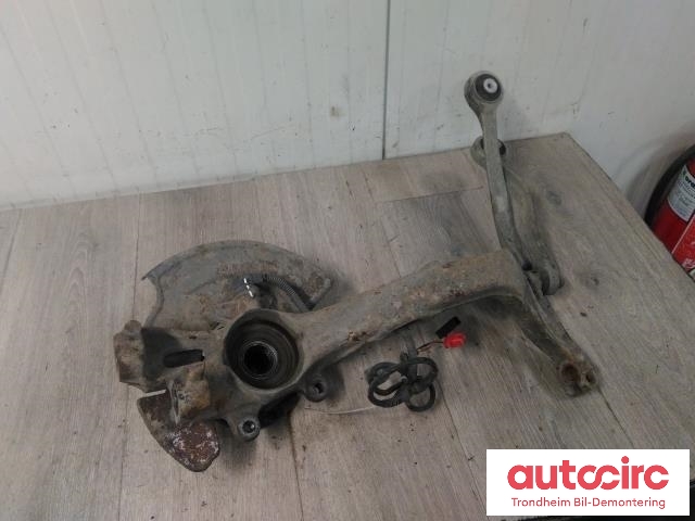 Hjulspindel høyre foran til VW Passat 2001-2005 (B5,3BG) (B5,3BG) (BENSIN/MANUELL|8D0407258AL|)