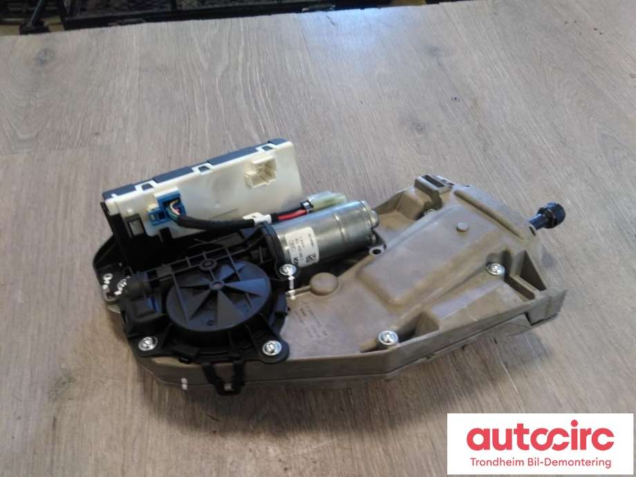 Baklukeåpner motor til Mercedes EQC, 2019-->>  (BROSE|A0997602402)