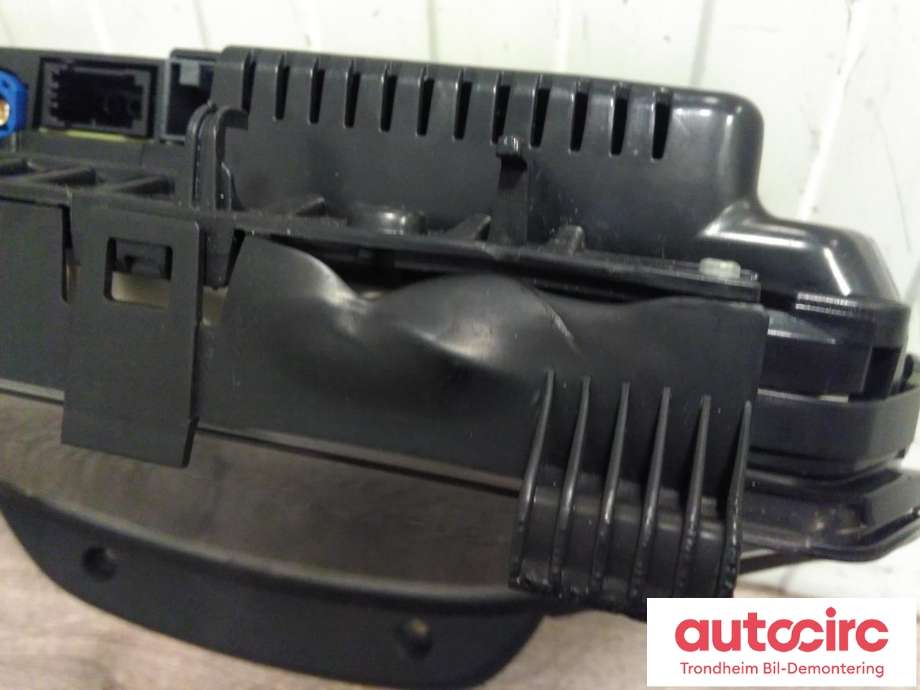 Instrumentpanel til BMW M3 2014-2019 (F80) (F80) (VDO|9272664|14369510|62108747336)