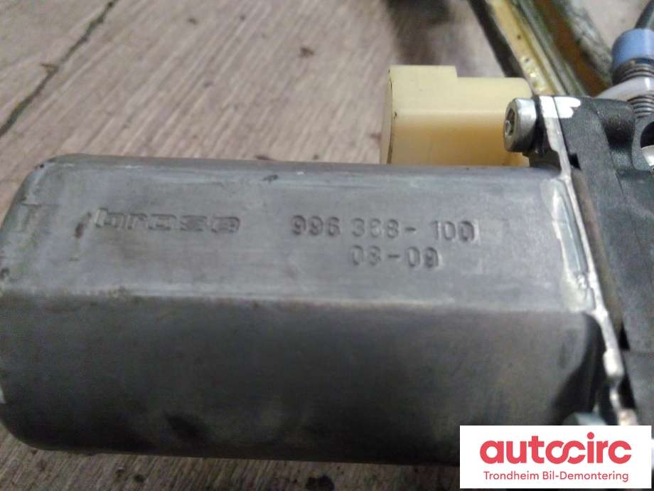 Ruteheis venstre foran til Ford Transit Connect 2009-2013 (Type I, Fase 2) (BROSE|2T14-V23201-BH|996368100|)