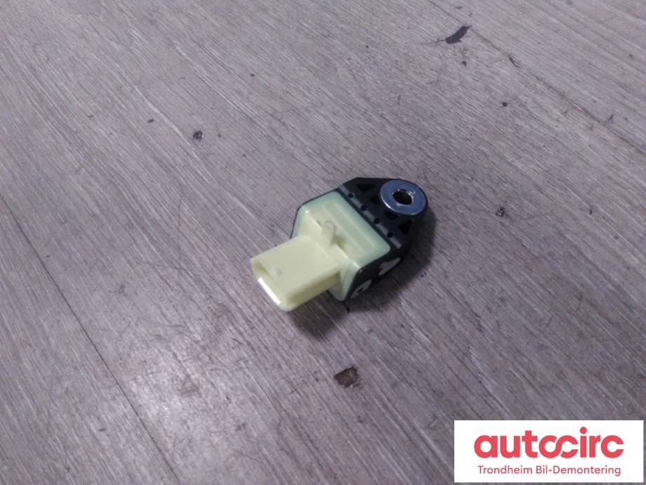 Sensor akselerasjonssensor/ESP DUO til Toyota Land Cruiser 150 2010-2013 (Fase 1)  (KOLLISJONSSENSOR BAK|89831-75020|8983175020|)