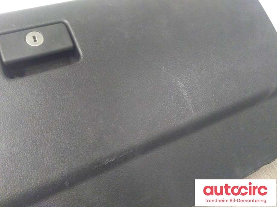 Hanskerom til Toyota Land Cruiser 150 2010-2013 (Fase 1) (UTEN RAMME RUNDT|55552-60160|55551-60110|5550160230C0)