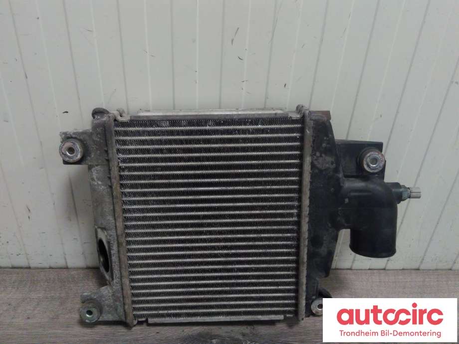 Intercooler til Toyota Hiace 2007-2012 (Fase 3)  (DENSO|127000-0730|1794030090|17940-30090)