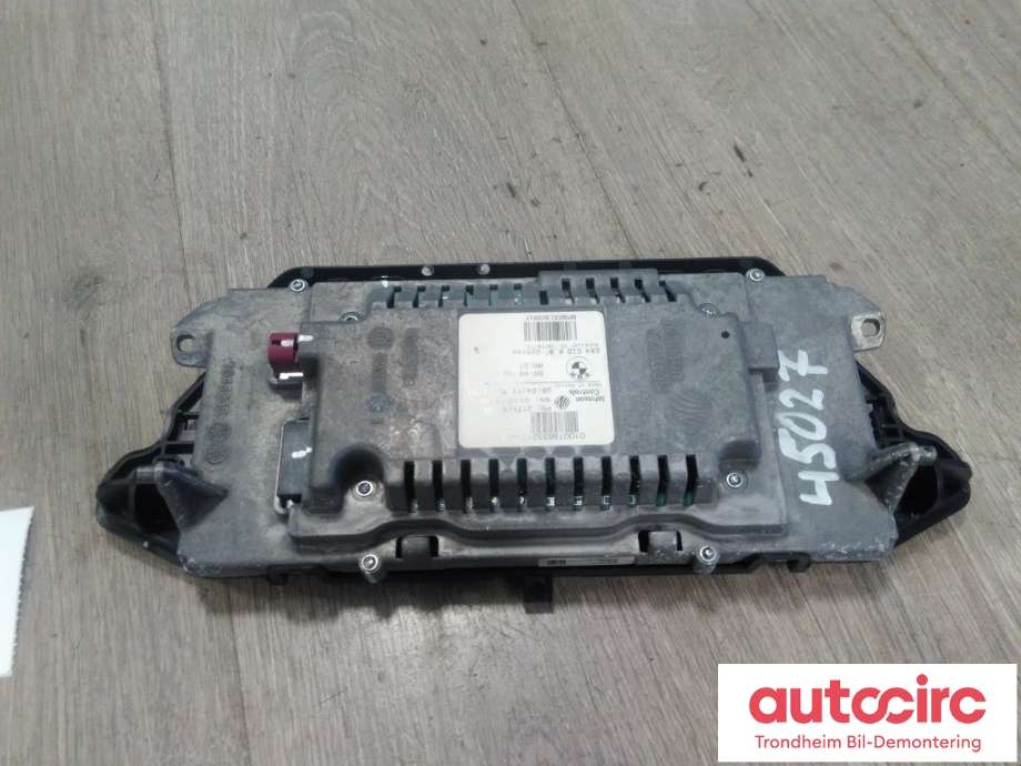 Bilstereo navigasjon skjerm til BMW X1 2009-2015 (E84) (E84) (JOHNSON CONTROLS|2171497|2171497-01|65509289585)