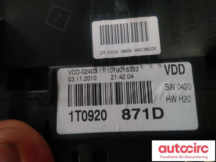 Instrumentpanel til VW Touran 2010-2015 (Type I, Fase 3)  (VDO|1T0920871D|A2C53219792|1T0920871DX)