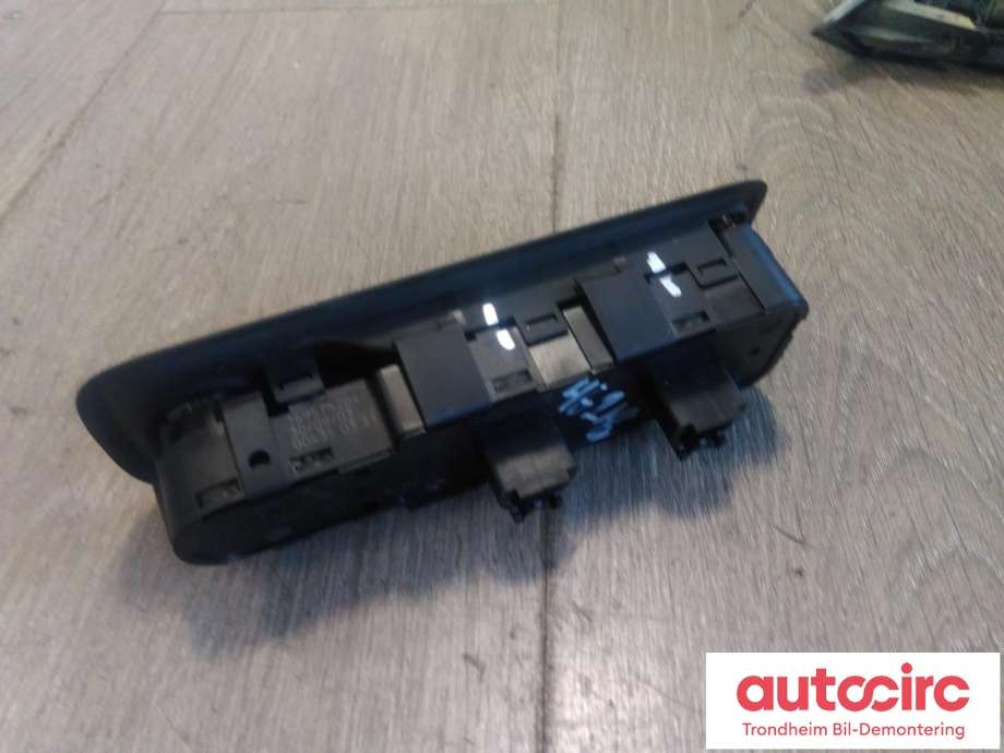 Bryter ruteheis førerdørspanel til Peugeot 807 2003-2009  (...|14957520XT|6554RY|)