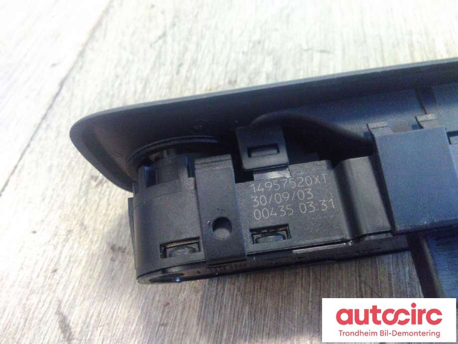 Bryter ruteheis førerdørspanel til Peugeot 807 2003-2009  (...|14957520XT|6554RY|)