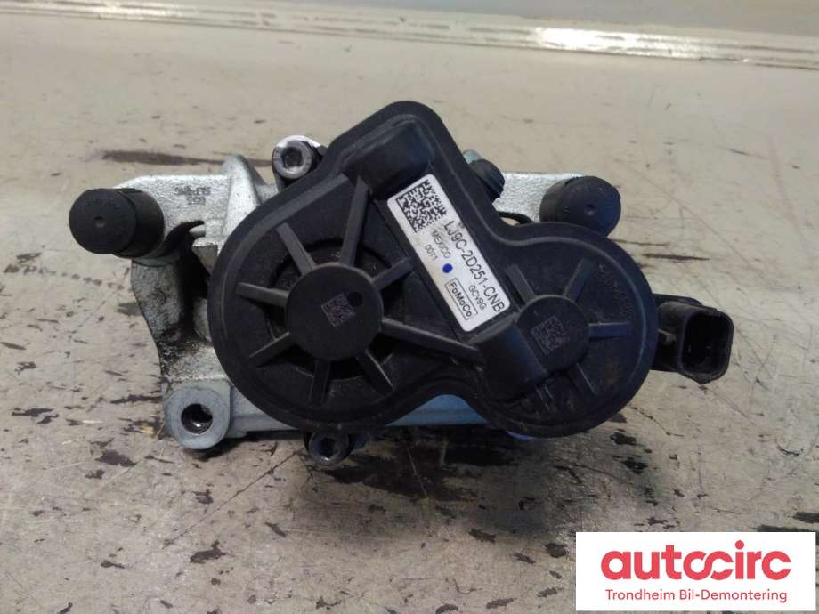 Bremsecaliper venstre bak, elektrisk til Ford Mustang Mach-e 2020-->>  (FOMOCO|KTJX61-2D347-BNC|2455674|LJ9C-2D251-CNB)