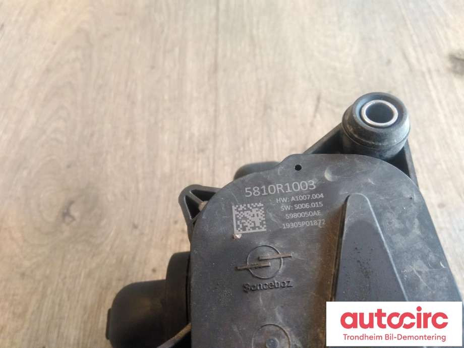 Ventil vann til Audi e-tron 2018-->> (..|4KE963375H|4KE 963 375 H|)