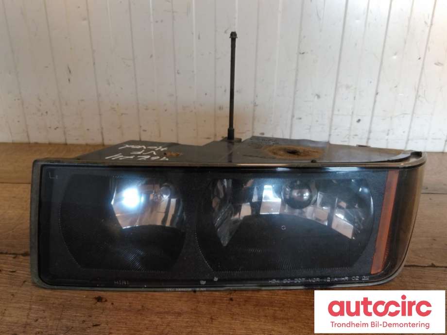 Frontlykt venstre halogen til Chevrolet Avalanche, 2002-2006 (Type I) (AUTOSYSTEMS|15077440)