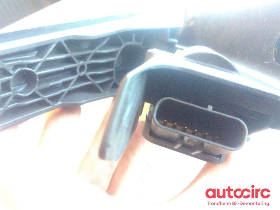 Pedal gass til Porsche Taycan 2019-->>  (HELLA|9J1721507|6PV008792-56|)