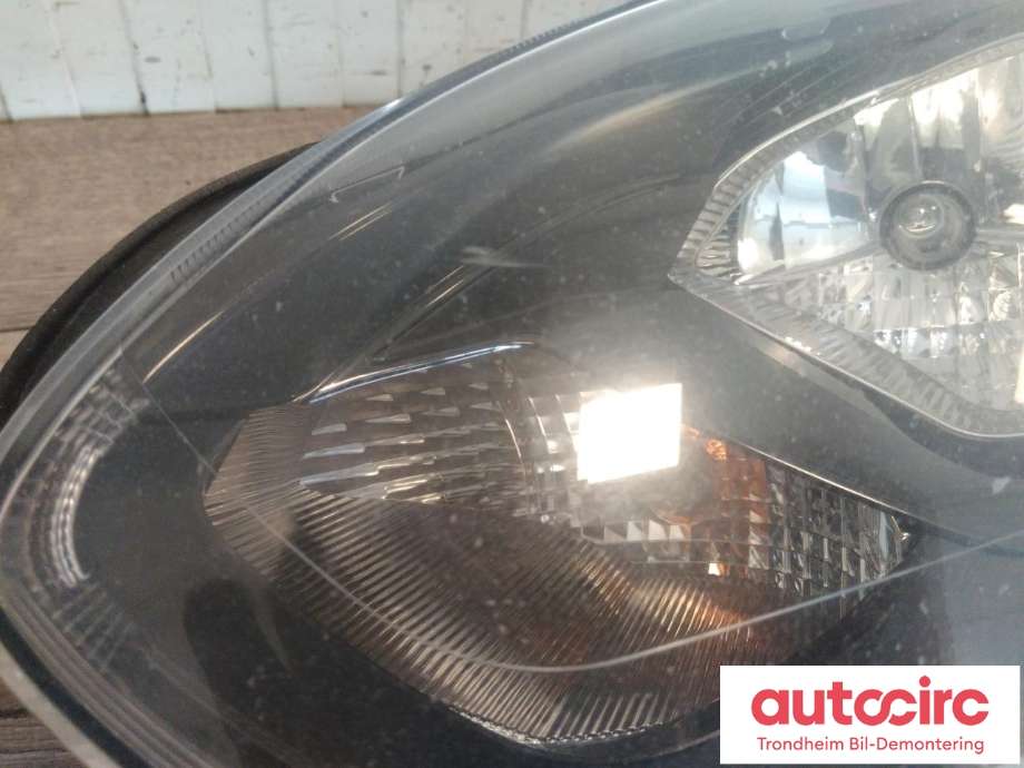 Frontlykt venstre halogen til Ford Transit Connect 2013-2018 Type II, Fase 1  (VALEO|DT11-13W030-DC|90036436|1827692)