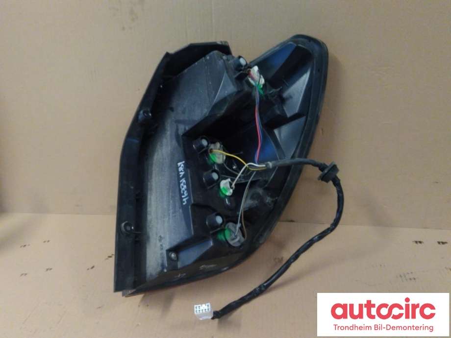 Baklykt venstre til Chevrolet Captiva 2011-->> (Fase 2)  (..|20946135|)
