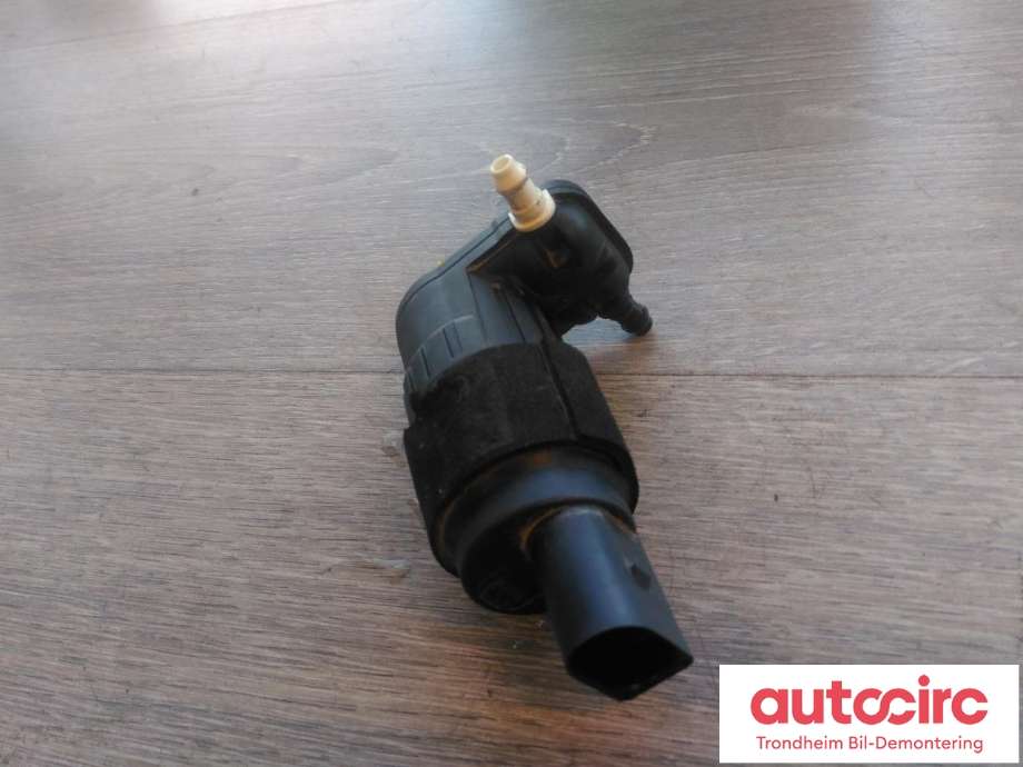 Spylerpumpe til Porsche Taycan 2019-->>  (..|95562817201|)