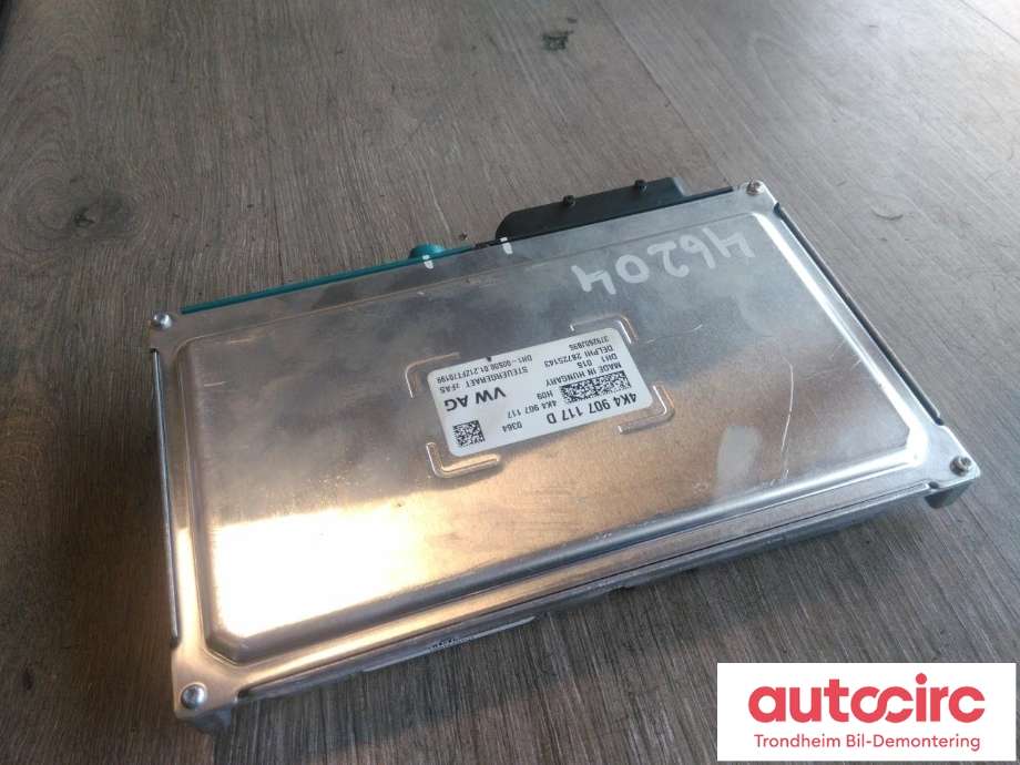 Styreenhet autopilot til Porsche Taycan 2019-->>  (DELPHI|4K4907117D|28725143|PAD907117A)