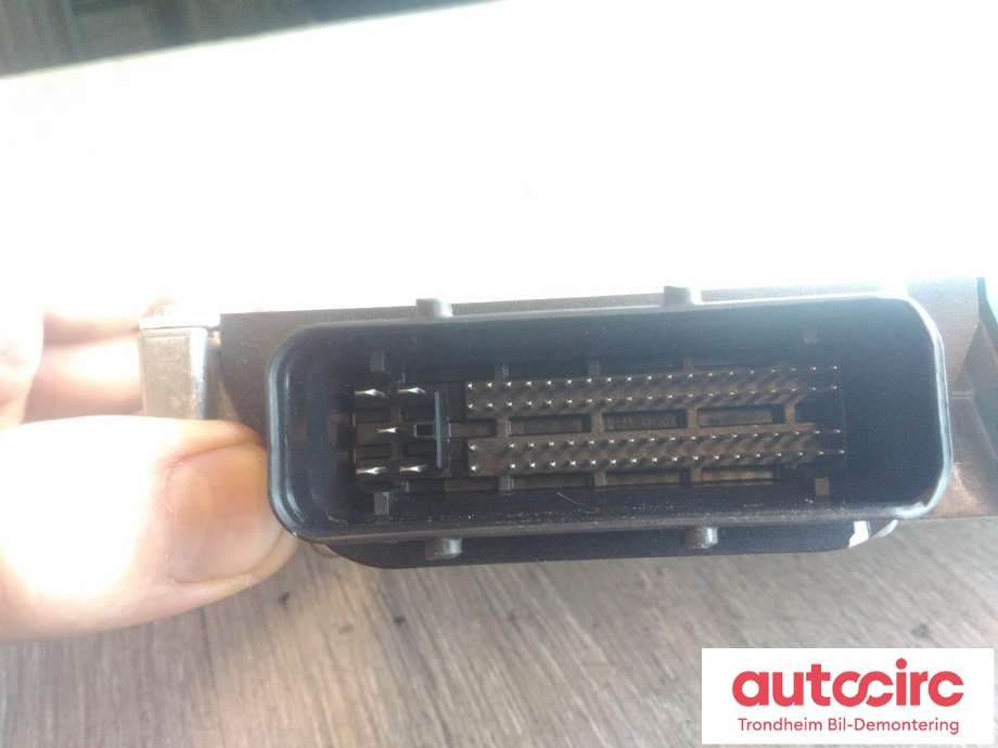 Styreenhet autopilot til Porsche Taycan 2019-->>  (DELPHI|4K4907117D|28725143|PAD907117A)