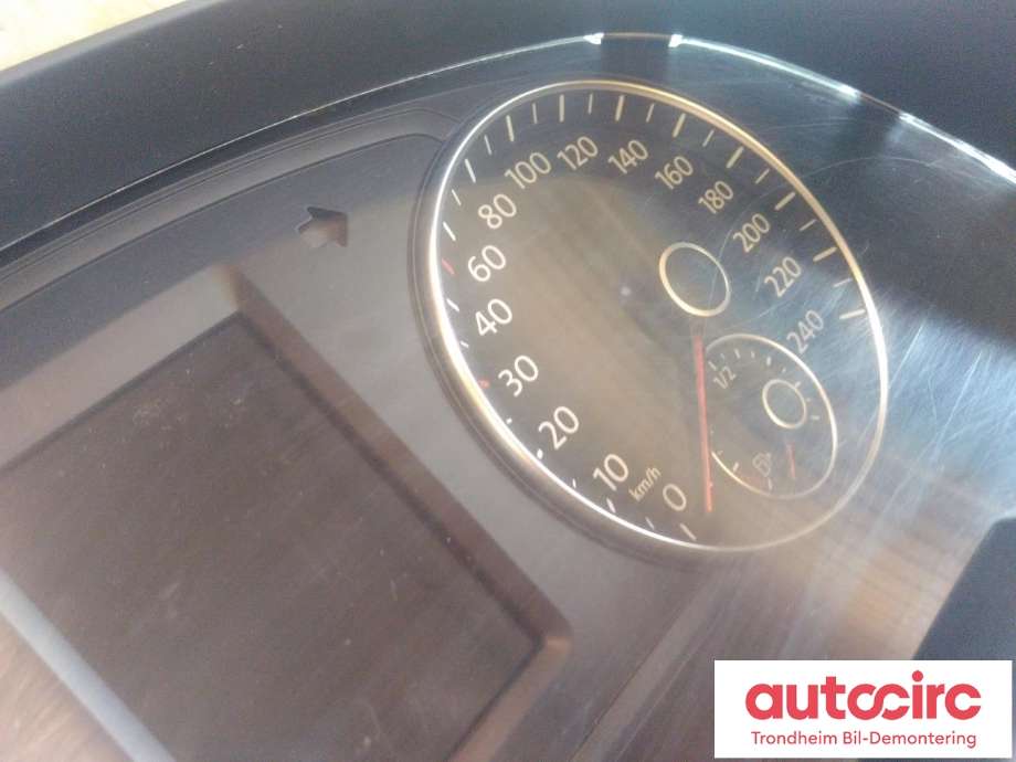 Instrumentpanel til VW Sharan 2010-->> (Type II)  (VDO|7N0920870E|A2C53411891|7N0 920 870 E)