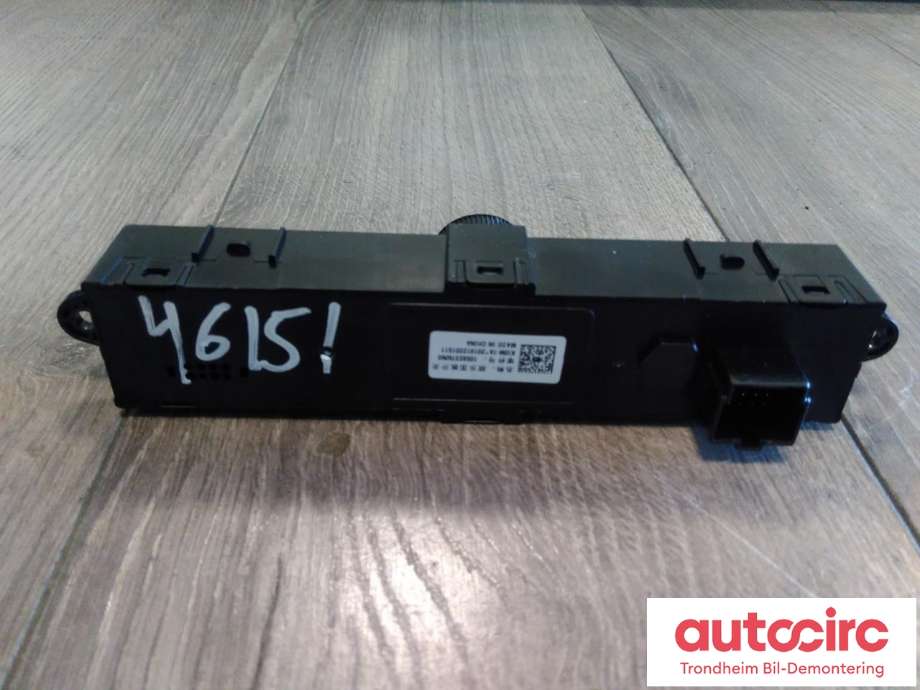 Bilstereo betjeningspanel til MG ZS EV 2019-2021 (Type I, Fase 1)  (...|10582378|10582378/N0|)