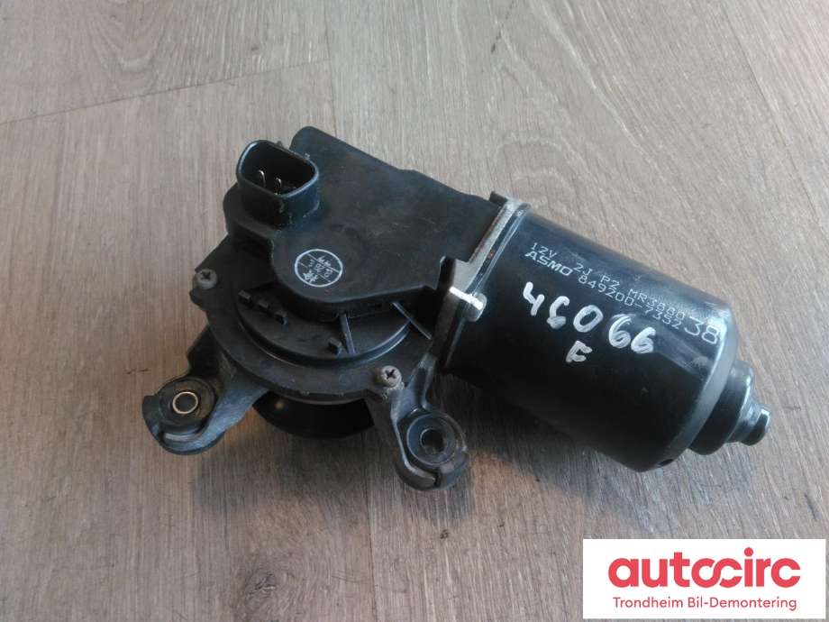 Viskermotor frontrute til Mitsubishi Pajero 2007-2016 (Type IV, Fase 1)  (ASMO|MR388038|849200-7352)