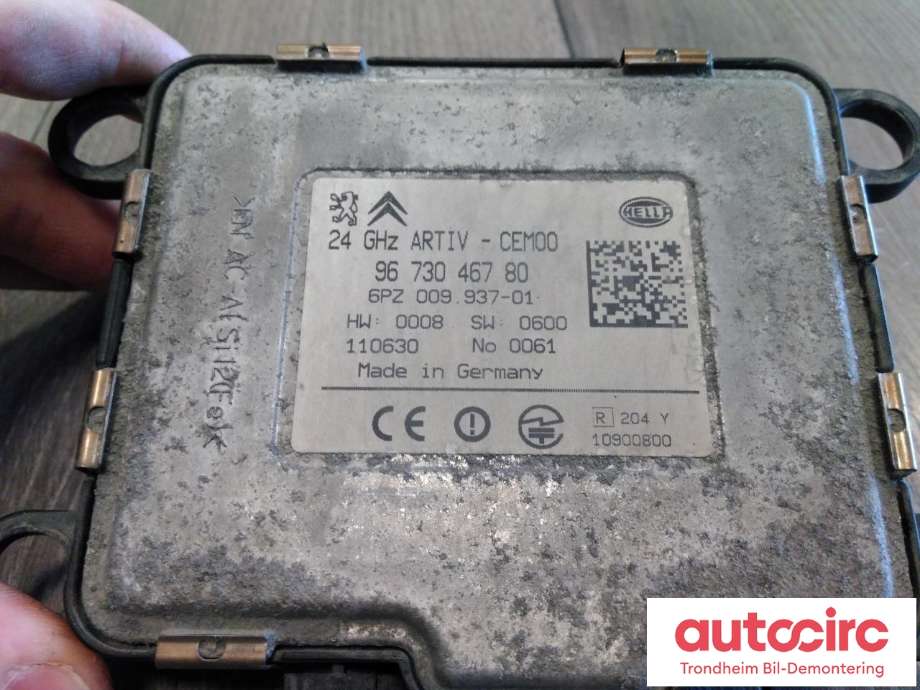 Sensor radar til Peugeot 5008 2010-2017 (Type I)  (HELLA|9673046780|6590PG|1611175180)