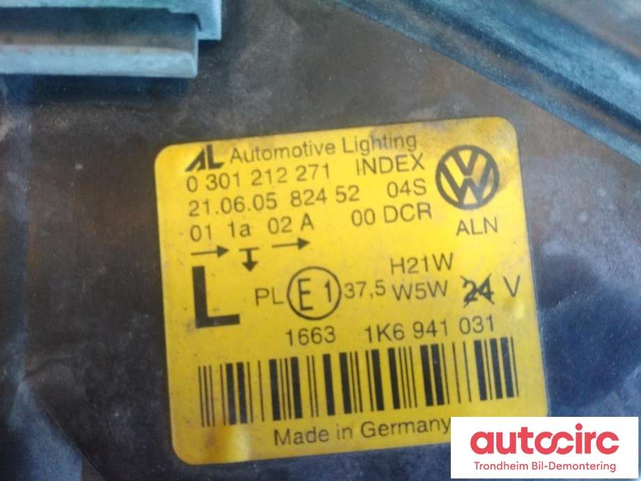Frontlykt venstre xenon til VW Jetta 2005-2010  (AL|1K6941031|0301212271|1K6941039)