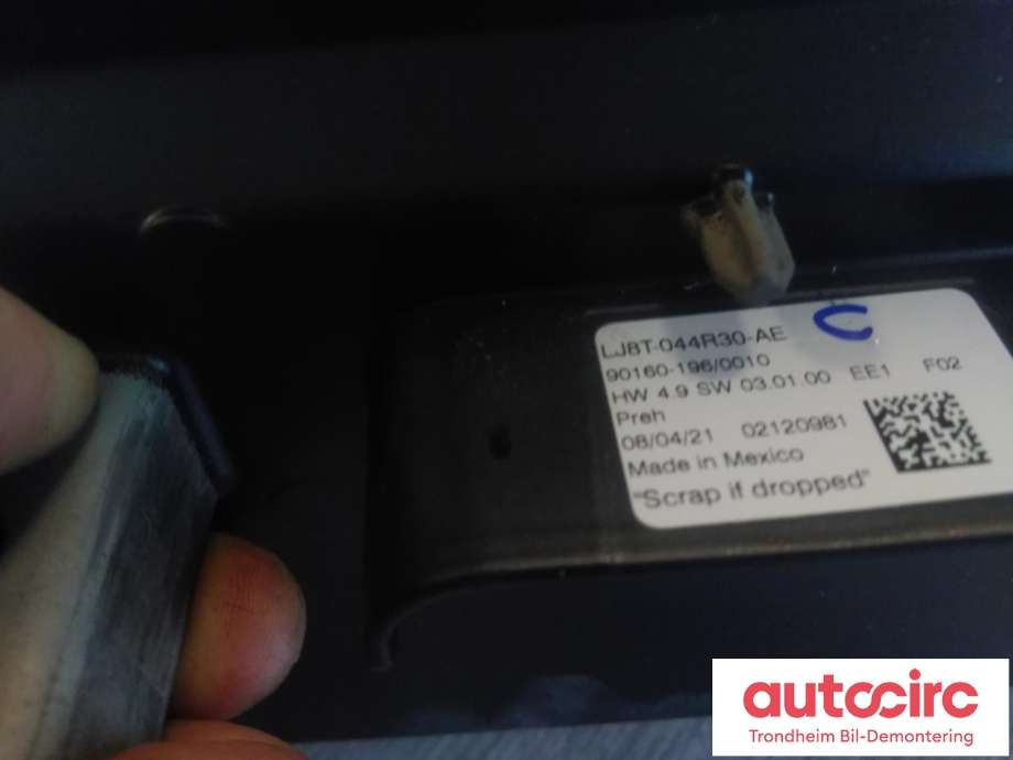 Multimedia display (MCU - Media Controller Unit) til Ford Mustang Mach-e 2020-->>  (PREH|LJ8T-044R30-AE|90160-196|2540534)