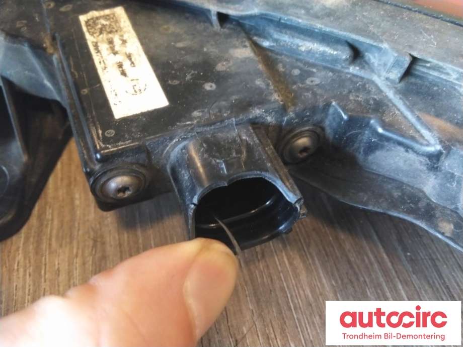 Baklykt til Porsche 911 2019-->> 992 992 (BAKLYKT MIDTRE|992945081D|992945081E|99294503)