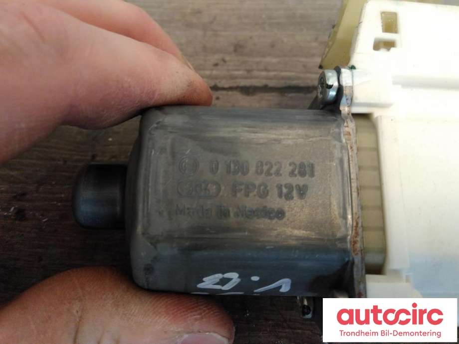 Ruteheis, kun motor, venstre bak til Mercedes GL 2006-2012 (X164) (X164) (BOSCH|A2518200108|0130822281|)