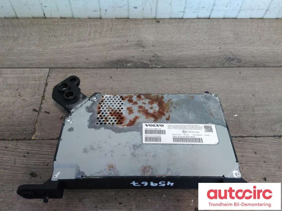 Bilstereo forsterker til Volvo V90 / V90 CC / S90 2016-->>  (...|31489614 AA|36012702|)