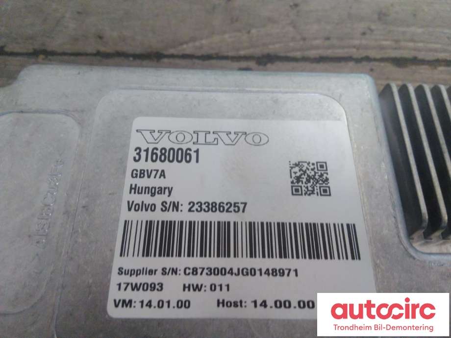 Styreenhet parkering til Volvo V90 / V90 CC / S90 2016-->>  (...|31680061|)
