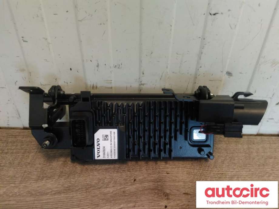 Parkeringskamera foran til Volvo V90 / V90 CC / S90 2016-->>  (DELPHI|31660604|36011562|)