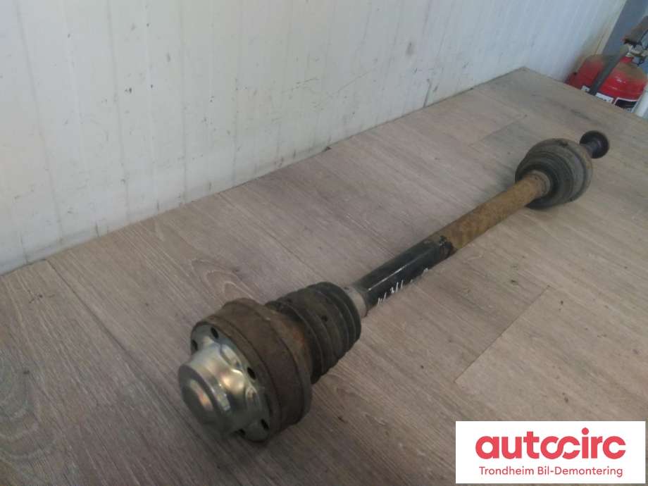 Drivaksel venstre bak, diesel/manuell til Audi A3 2012-2016 (Type III, Fase 1)  (..|5Q0501203A|5Q0 501 203 A|5Q0501203AX)