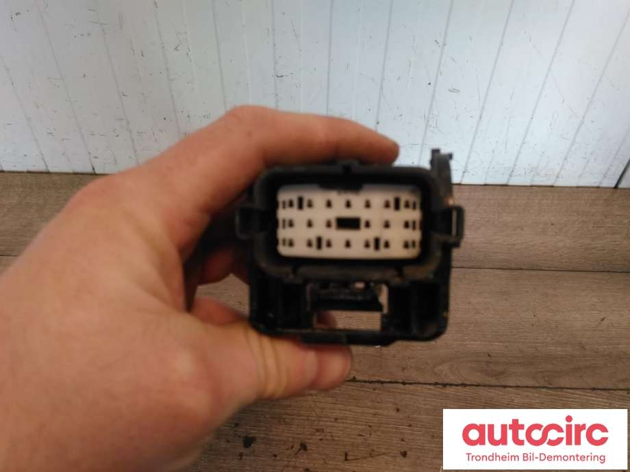 Styreenhet batteri til Hyundai Ioniq Electric 2016-2019 (Fase 1)  (TIL 12 V BATTERI|)