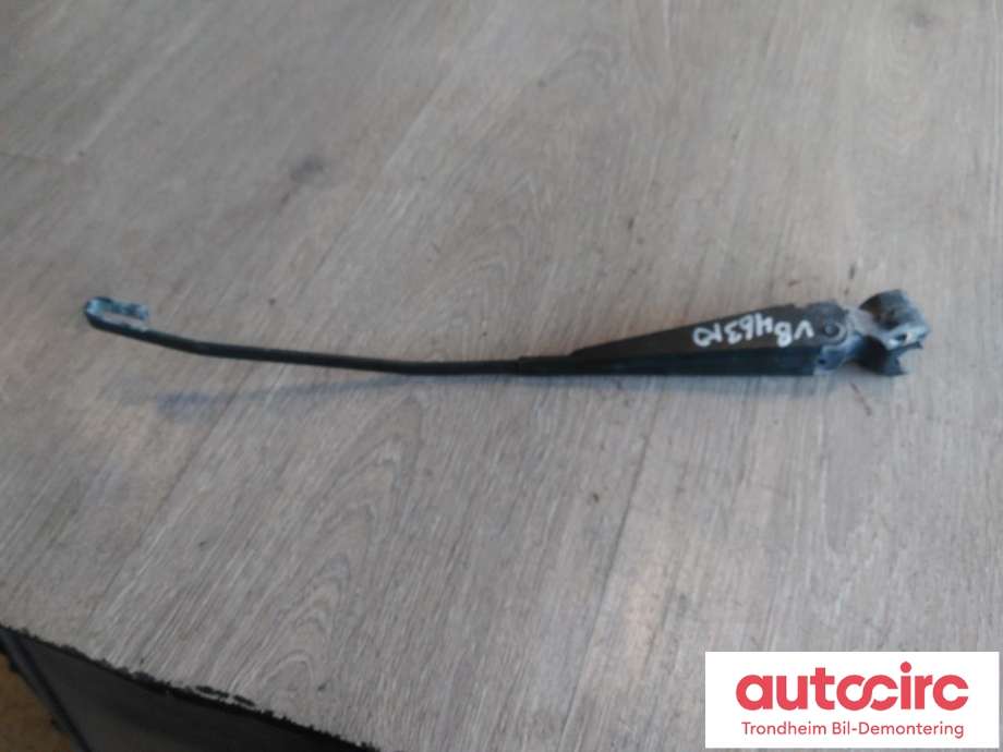 Viskerarm bakrute til Ford Transit Connect, 2013-2018 Type II, Fase 1  (VENSTRE|DT11-17406-CB)