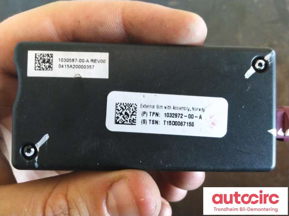 Bilstereo diverse til Tesla Model S 2013-2016 (Fase 1)  (..|1032972-00-A|)