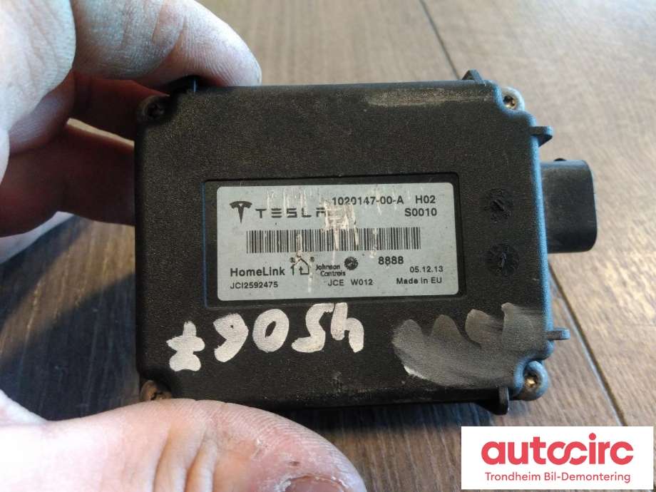 Styreenhet diverse til Tesla Model S 2013-2016 (Fase 1)  (...|1020147-00-A|)